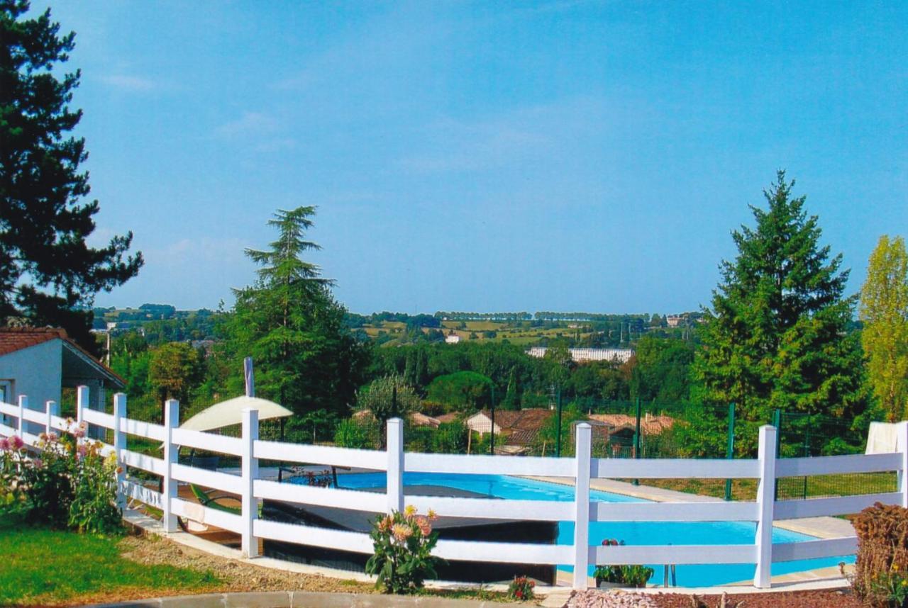 Chambre D'Hotes A Nérac Exterior photo